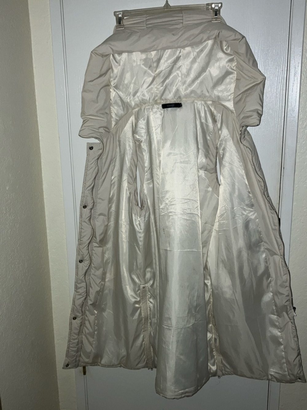 Women's Long Hooded Puffer Coat in Ivory